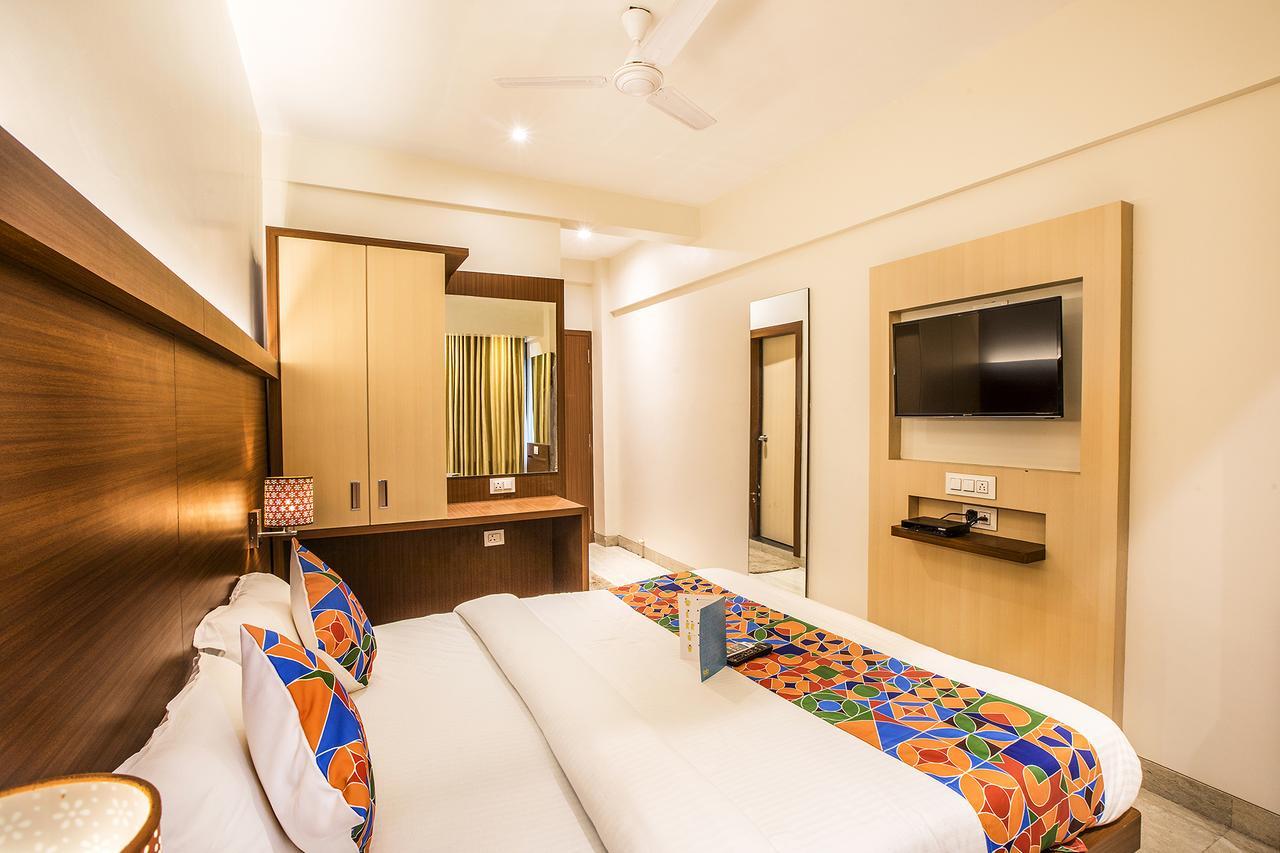 Fabhotel Spring Inn - Nr Borivali Station Mālād Eksteriør billede